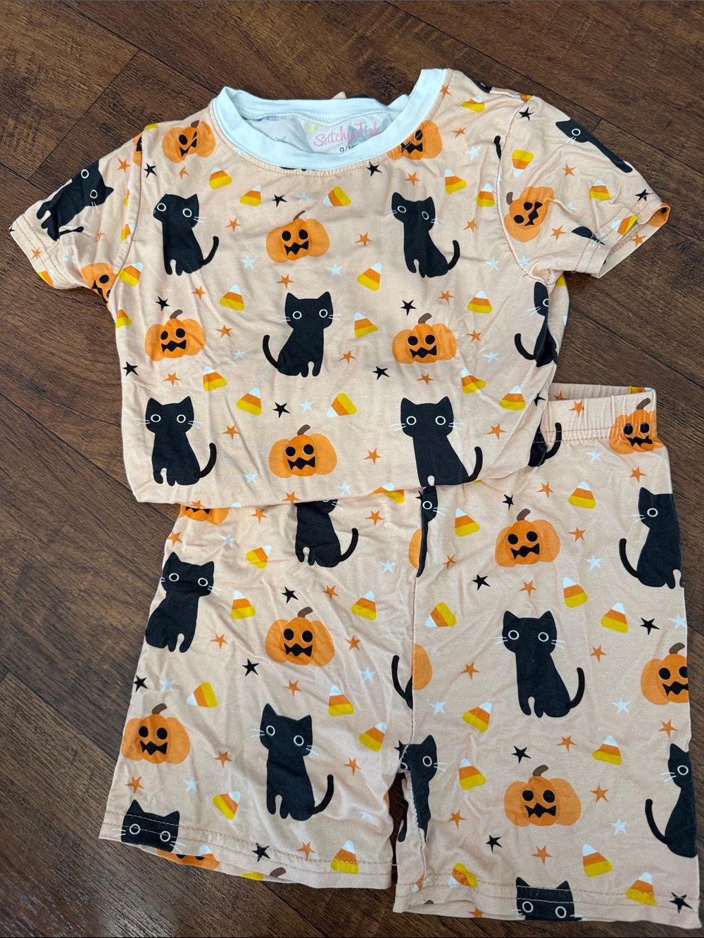 Kids Halloween Short Pajama Set with Black Cat & Pumpkin Print, Peach